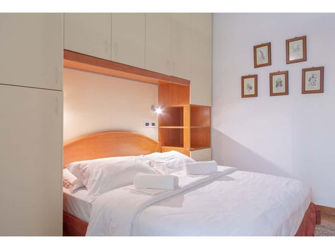 S.Stefano - Appartamento con Terrazza - 	
Lägenheter