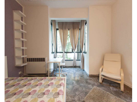 Stanza in Via Benedetto Marcello - Apartments