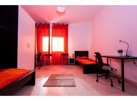 Stanza in Via Giovanni Amendola - Apartments