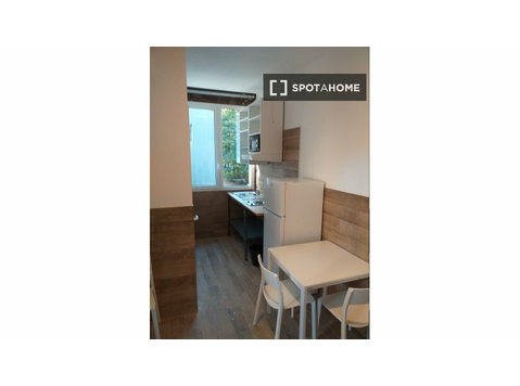 Studio apartment for rent in Bologna - Apartamente