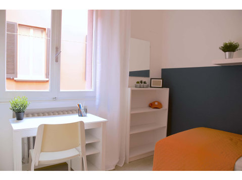 Via Marsili 2 - Stanza 84 - Apartments