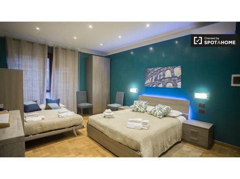 Se alquila habitación en piso de 4 habitaciones en Trieste,… - Alquiler