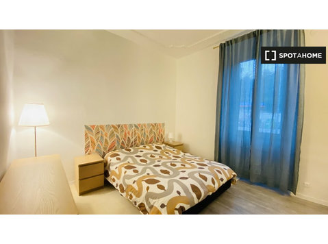 Apartamento de 1 dormitorio en alquiler en Roma - Pisos