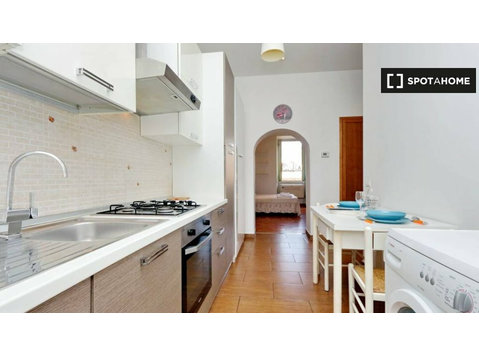 Appartement 1 chambre à louer à Appio Latino, Rome - Appartements