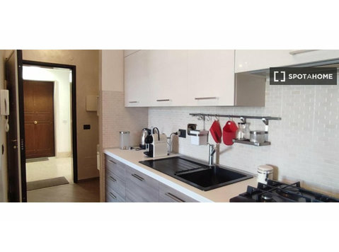 Appartamento con 1 camera da letto in affitto a Castel di… - Appartamenti
