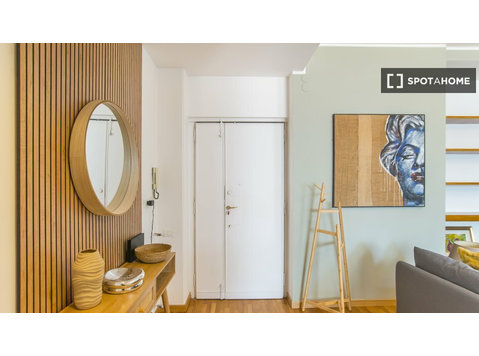 Appartement 1 chambre à louer à Monte Sacro Alto, Rome. - Appartements
