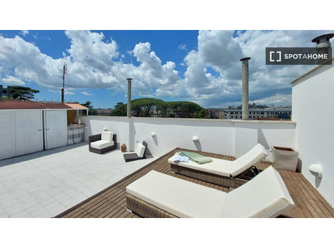 Appartement 1 chambre à louer à Salario, Rome - Appartements