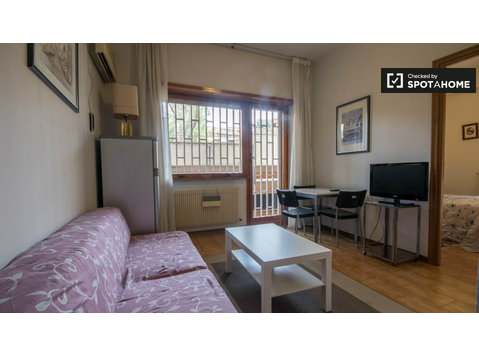 1-bedroom apartment for rent in Torrino, Rome - Leiligheter