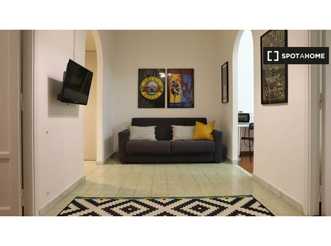 2-pokojowe mieszkanie do wynajęcia w Trastevere w Rzymie - Mieszkanie