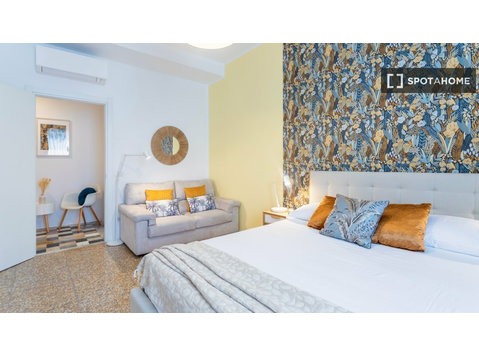 Appartamento con 2 camere da letto in affitto a Val… - Appartamenti