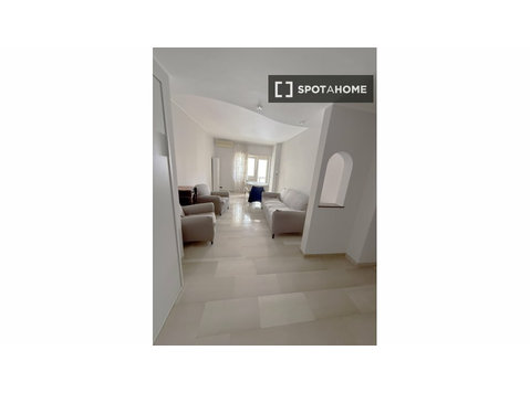2-Zimmer-Wohnung zu vermieten in Monteverde Nuovo, Rom. - Wohnungen