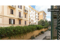 Apartment mit 2 Schlafzimmern in Rom - Wohnungen