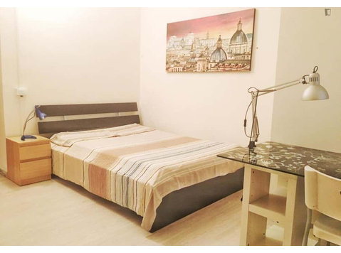 Alessandria 5 Room 4 - Apartments