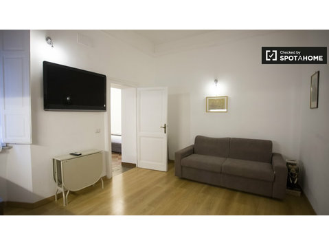 Apartament z 1 sypialnią do wynajęcia w Prati w Rzymie - Mieszkanie