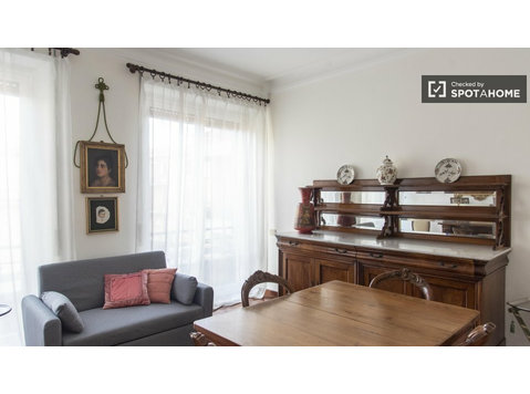 Apartamento com 1 quarto para alugar em Roma, Roma - Apartamentos