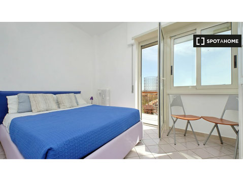 Apartamento de 2 habitaciones en alquiler en Roma - Pisos