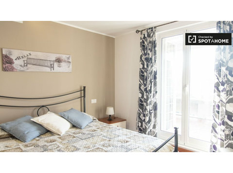 Garbatella, Roma'da kiralık 3 yatak odalı daire - Apartman Daireleri