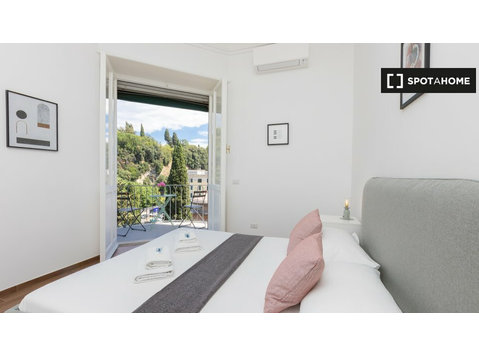 Apartament z 3 sypialniami do wynajęcia w Rzymie - Mieszkanie