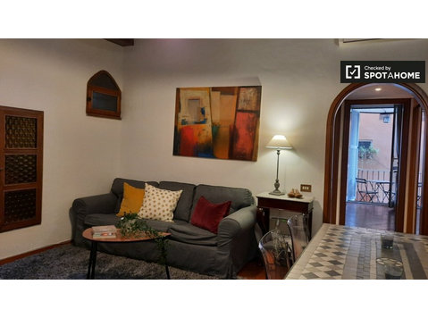 Apartament z 3 sypialniami do wynajęcia na Trastevere w… - Mieszkanie