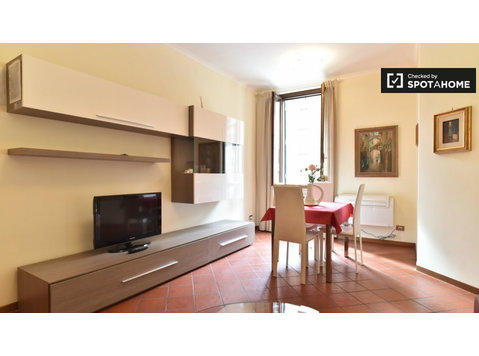 Helle 1-Zimmer-Wohnung zu vermieten in San Giovanni, Rom - Wohnungen
