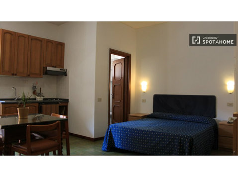Helle Studio-Wohnung zur Miete in Balduina, Rom - Wohnungen