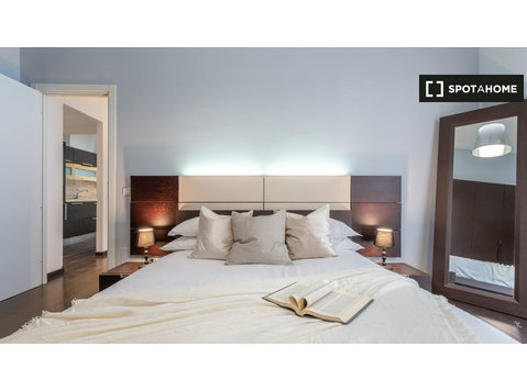 Charmantes Apartment mit 1 Schlafzimmer und Garten in Rom - Wohnungen