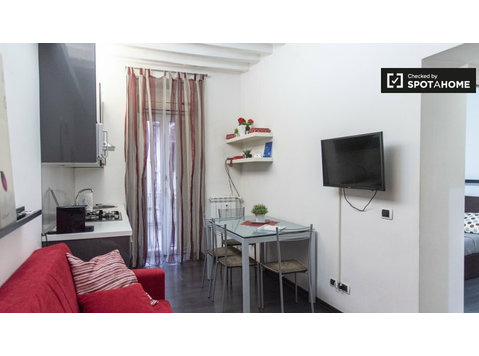 Coole 1-Zimmer-Wohnung zur Miete in Centro Storico, Rom - Wohnungen