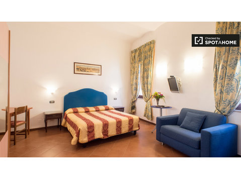 Cosy studio apartment for rent in Centro Storico, Rome - Byty