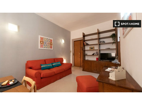 Cozy one-bedroom apartment near Villa Borghese, Rome - Apartments