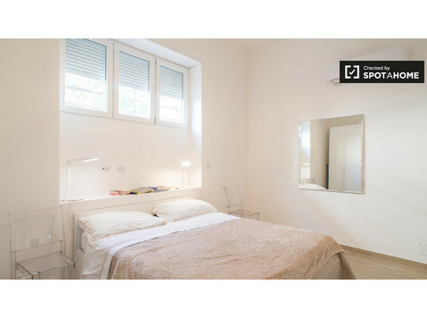 Modern 1-bedroom apartment for rent in Castro Pretorio, Rome - Apartments