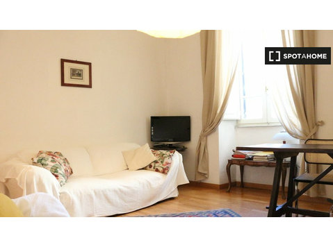 Neat 1-bedroom apartment for rent in Centro Storico, Rome - Apartmani