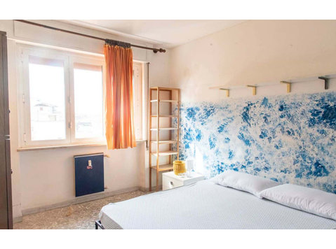 Private Room in Lungotevere Portuense - Appartamenti