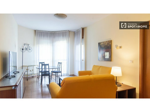 Ruhige 2-Zimmer-Wohnung zur Miete in Torrino, Rom - Wohnungen