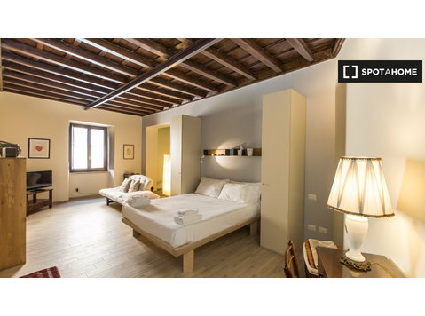 Studio apartment for rent in Rome - Apartemen