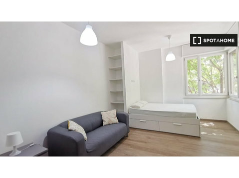 Studio-Apartment zu vermieten in Triest, Rom - Wohnungen