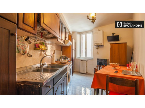 Vintage 2-Zimmer-Wohnung zur Miete in Centro Storico, Rom - Wohnungen