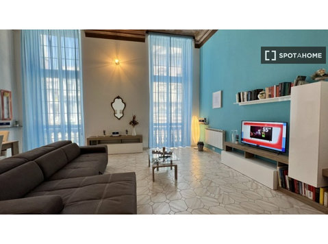Apartamento de 1 dormitorio en alquiler en Portoria, Génova - Pisos