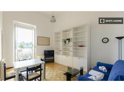 2-Zimmer-Wohnung zur Miete in Genua - Wohnungen