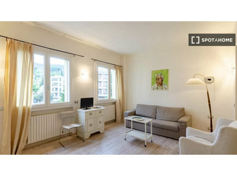 3-bedroom apartment for rent in Genova - 아파트