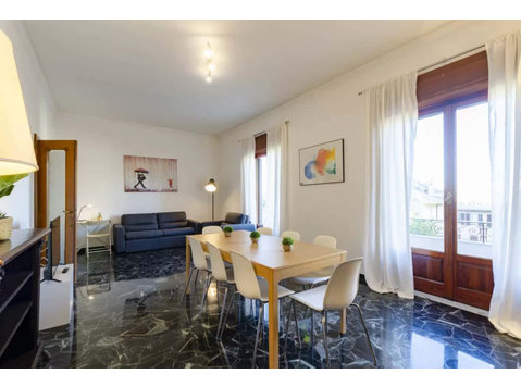 Apartment in Genoa - آپارتمان ها