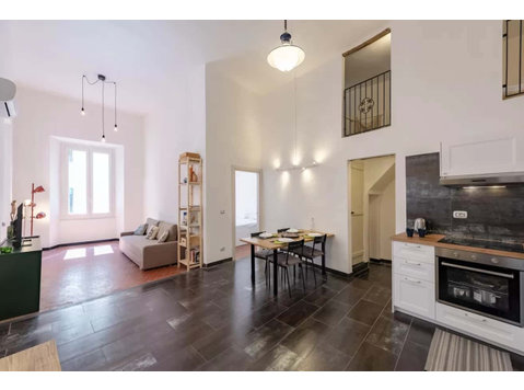 Eccellente appartamento con 2 camere da letto nel Centro… - Appartementen