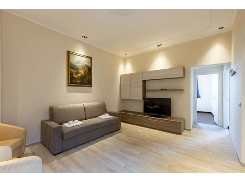 Spazioso appartamento ben posizionato a Genova - Apartments