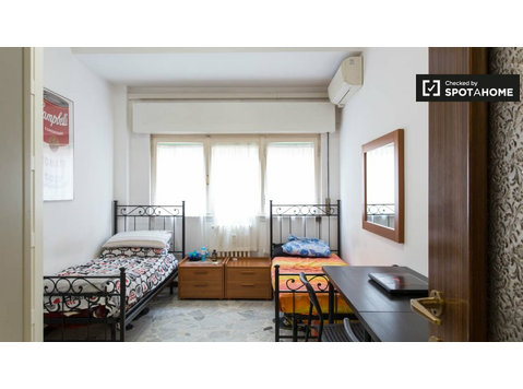 Letto in affitto a Morivione, Milano - In Affitto