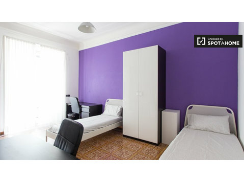 Letto in affitto in camera in appartamento a Città Studi,… - In Affitto