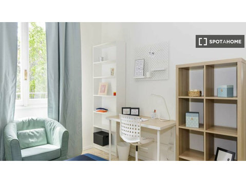 Zimmer in einer Wohngemeinschaft zu vermieten in Bande… - Zu Vermieten