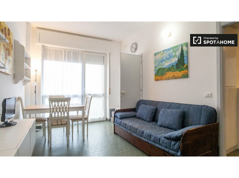 Apartamento de 1 dormitorio en alquiler en Barona, Milán - Pisos