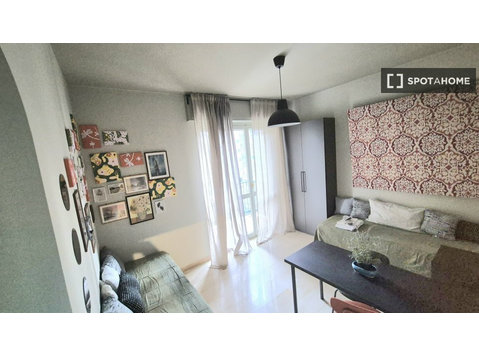 1-Zimmer-Wohnung zur Miete in Mailand - Wohnungen