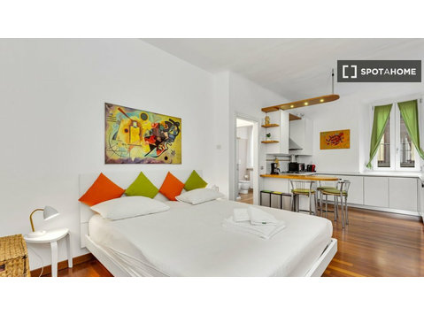 Apartamento de un dormitorio en alquiler en Navigli, Milán - Pisos