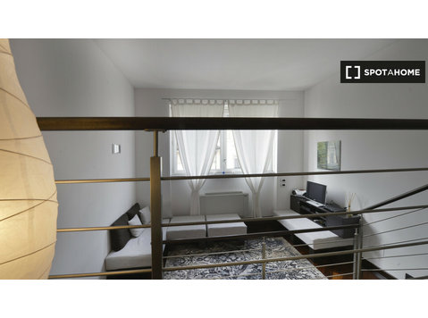 1-pokojowe mieszkanie do wynajęcia w Stazione Centrale,… - Mieszkanie
