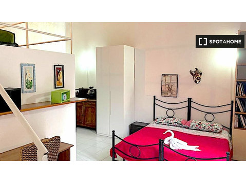 apartamento de 1 dormitorio con 5 camas para la renta -… - Pisos